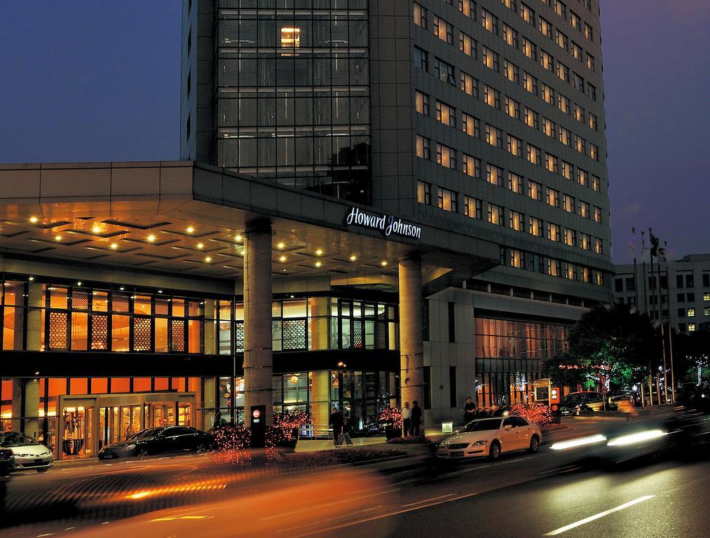 Howard Johnson Caida Plaza Shanghai Exterior photo