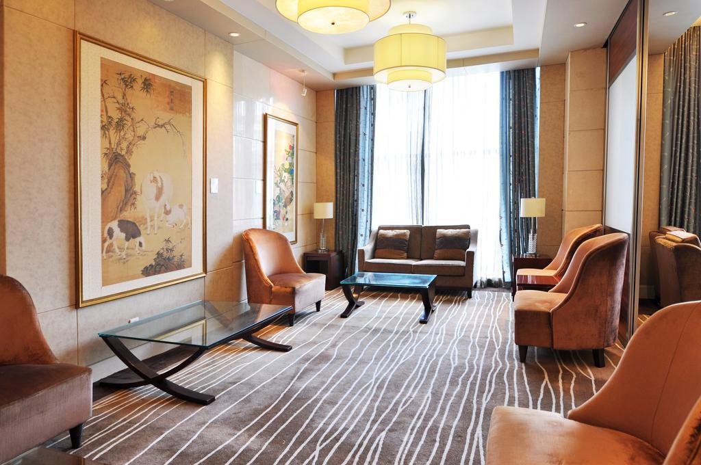 Howard Johnson Caida Plaza Shanghai Exterior photo